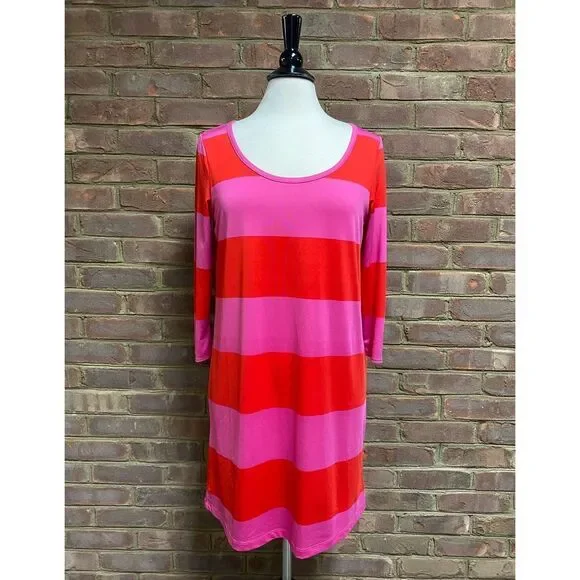 Mud Pie Red & Pink Stripe 3/4 Sleeve Crew Neck Dress Size Medium NWOT - Picture 2 of 8